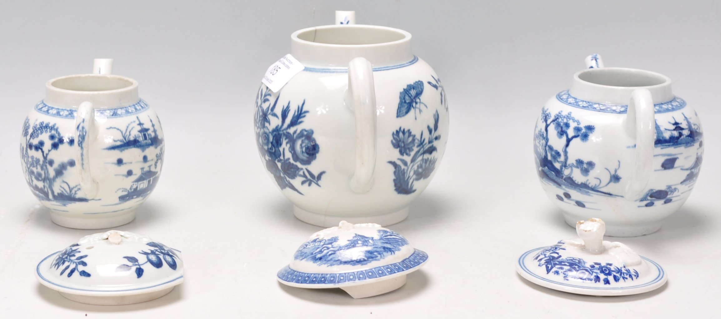 A group of three 19th Century blue and white old Worcester miniature tea pots of small - Image 5 of 10