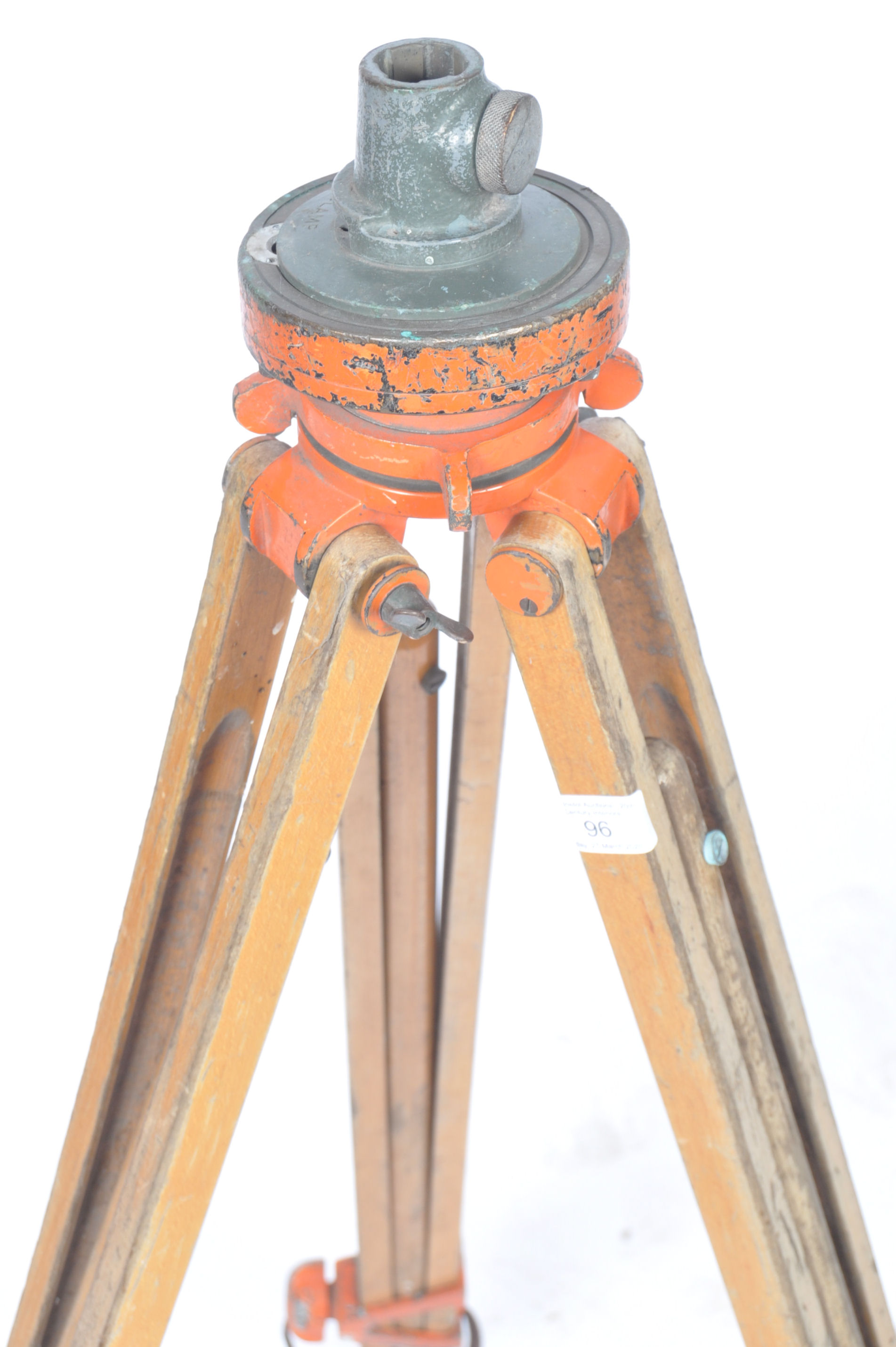 20TH CENTURY VINTAGE INDUSTRIAL BEECH TRIPOD STAND - Image 2 of 5