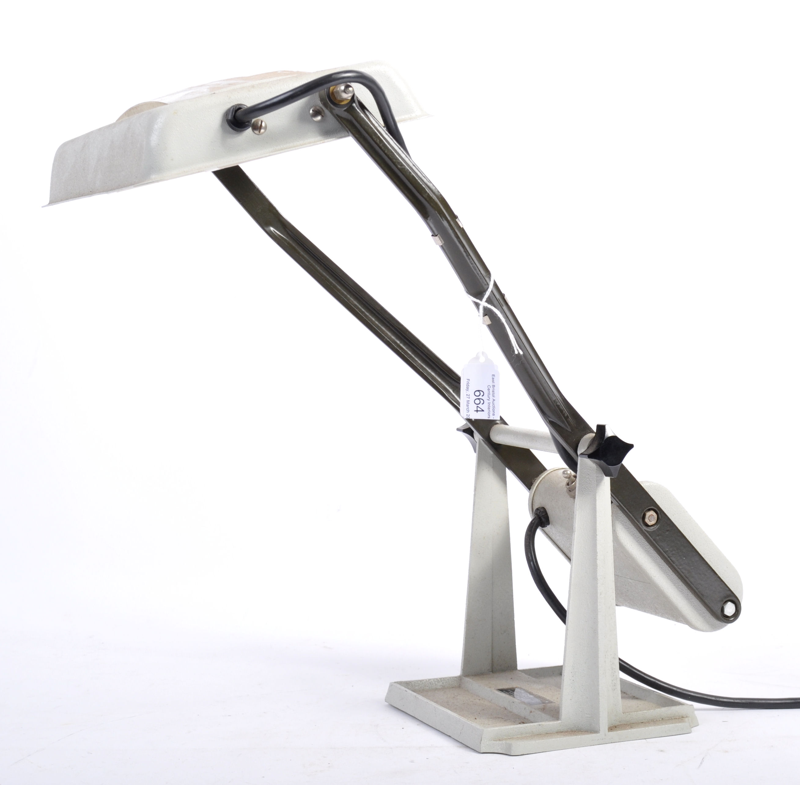 IVA ENGINEERING - VINTAGE COUNTERBALANCE MAGNIFYING LAMP