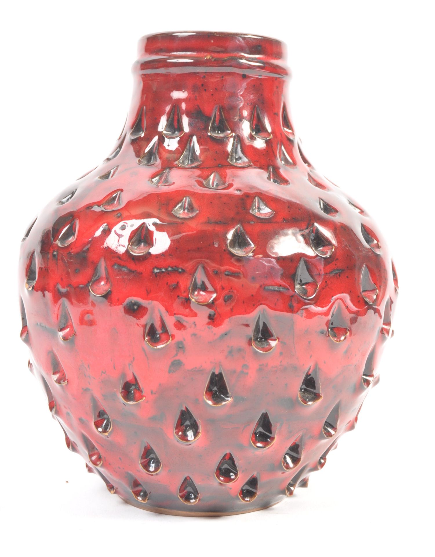 BELIEVED FRATELLI FANCIULLACCI 1960'S POTTERY STRAWBERRY VASE - Image 2 of 5