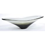 MID 20TH CENTURY SCANDINAVIAN STUDIO ART GLASS CENTRE BOWL