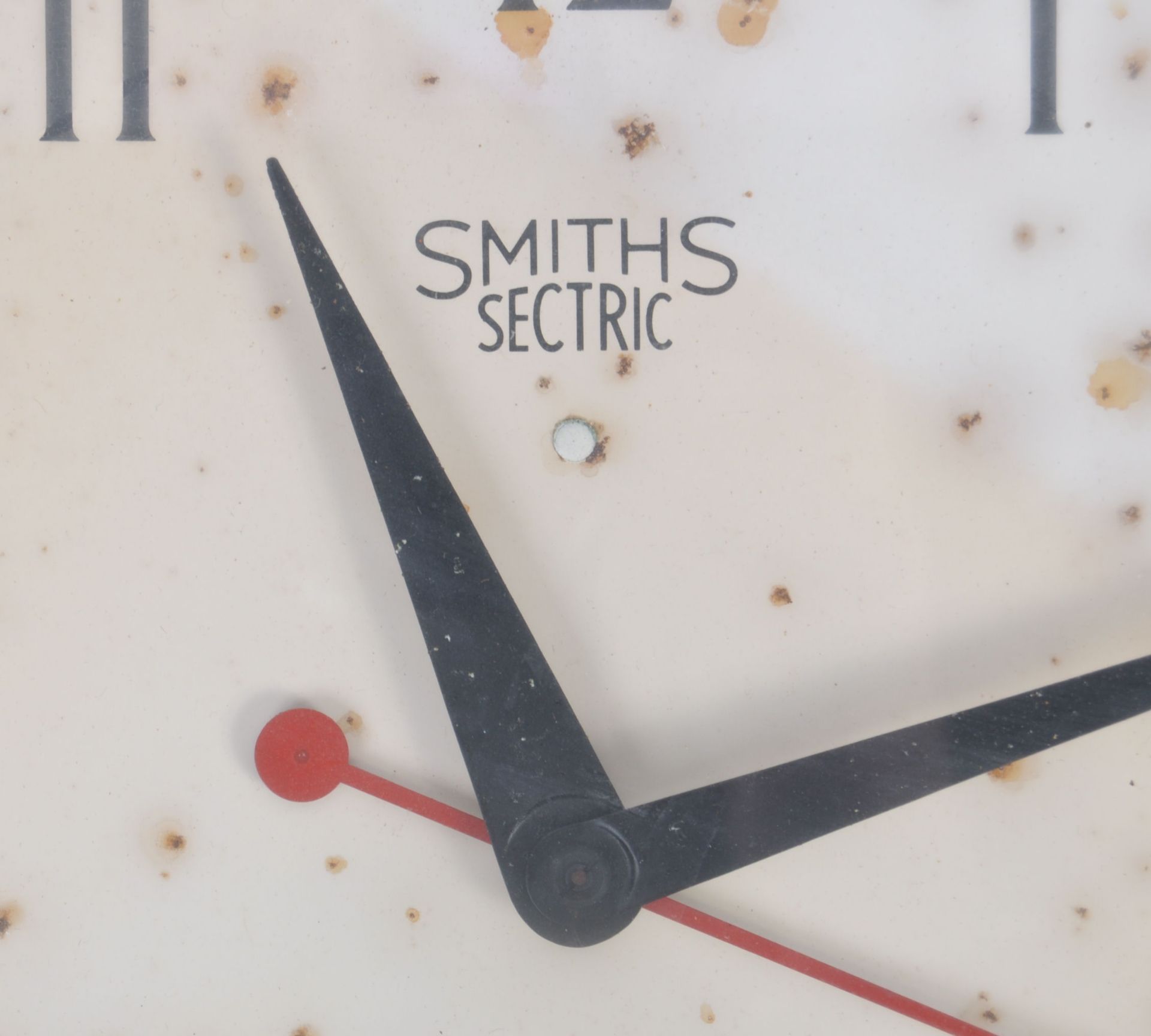 ORIGINAL SMITHS SECTRIC 1930'S STATION WALL CLOCK - Image 2 of 4