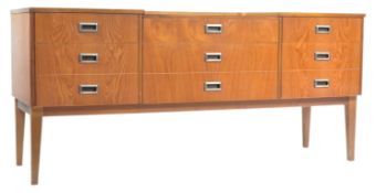 20TH CENTURY RETRO VINTAGE TEAK WOOD SIDEBOARD CRENZA