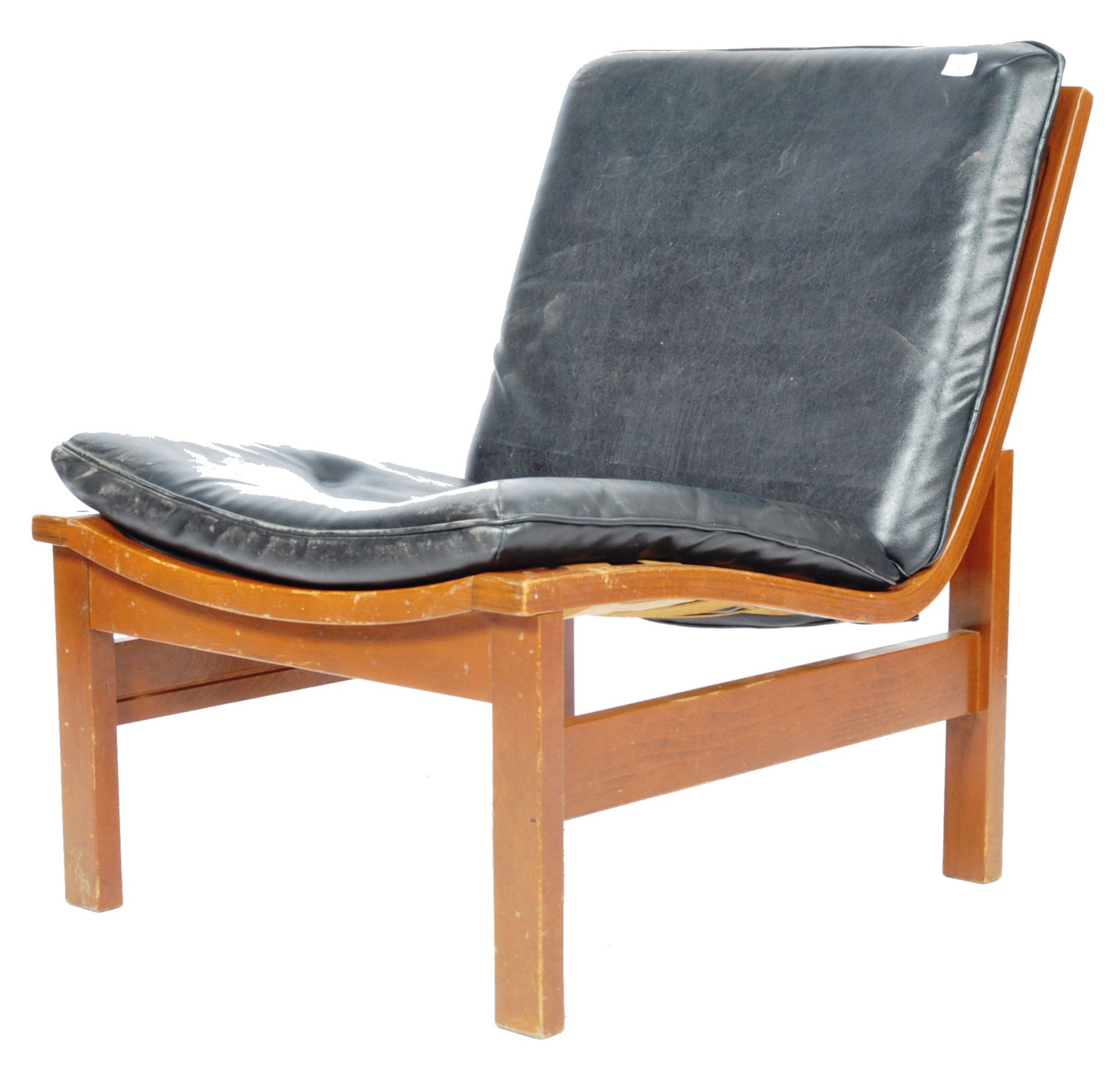 CORNWELL NORTON 1970'S TEAK AND LEATHER EASY / LOUNGE CHAIR