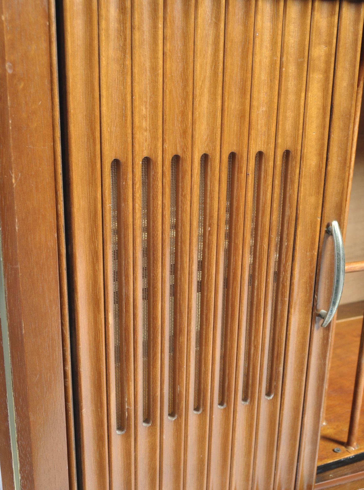 1960'S VINTAGE TEAK WOOD SIDEBOARD / RECORD CABINET - Bild 5 aus 5