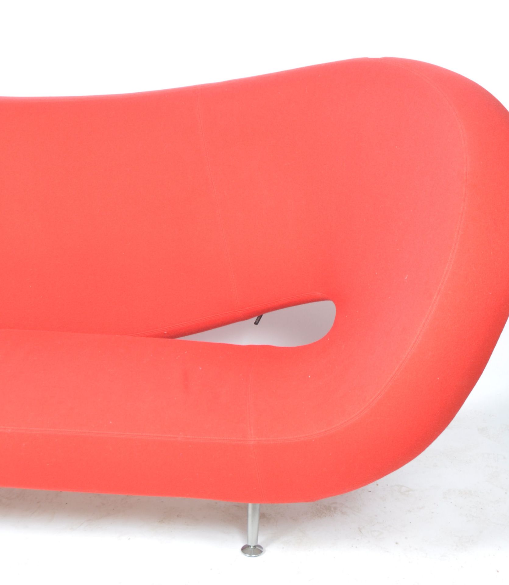 MOROSO VICTORIA AND ALBERT DESIGNER SOFA BY RON ARAD - Bild 2 aus 5