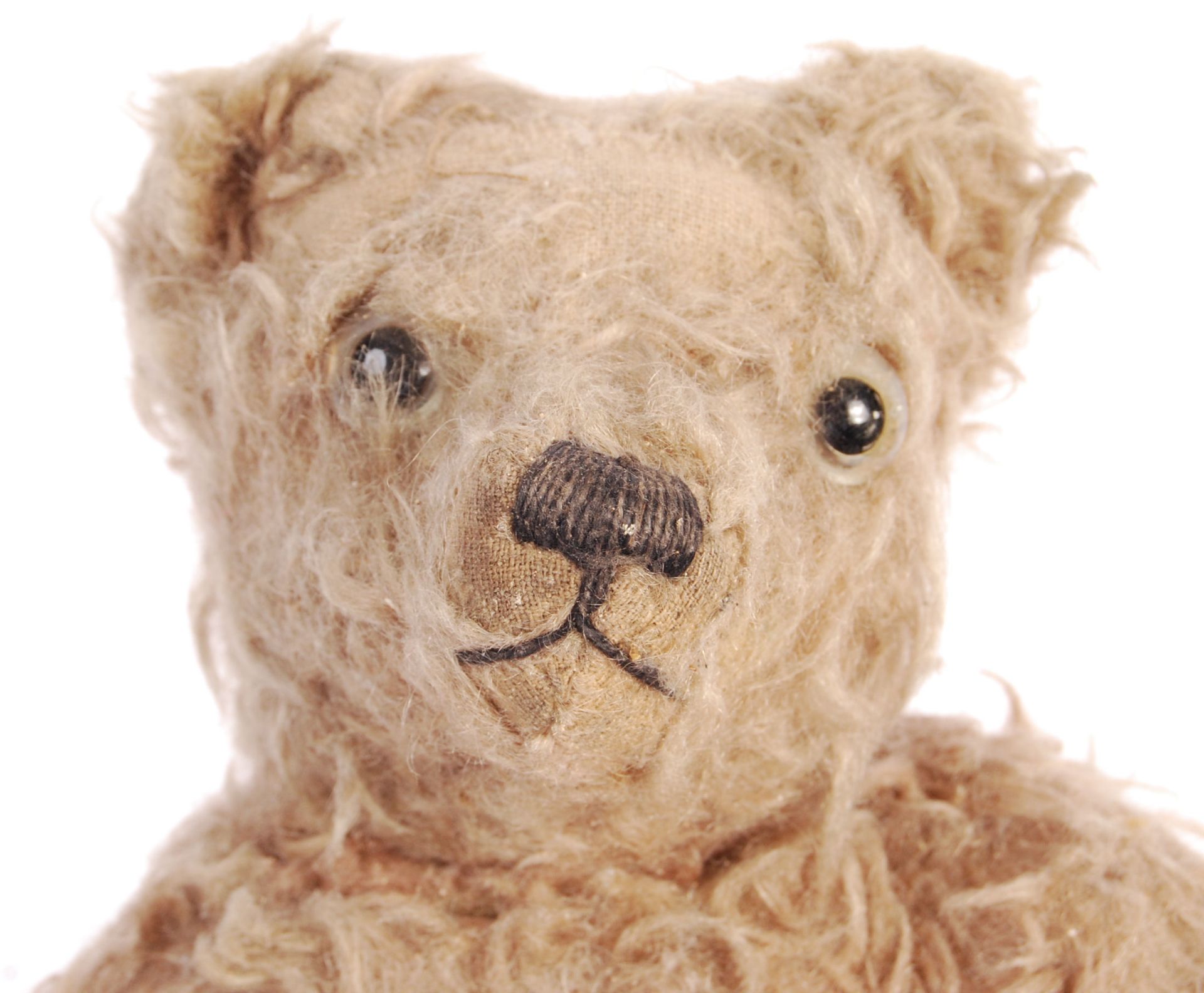 PETER WYNGARDE'S PERSONAL CHILDHOOD TEDDY BEAR - Bild 2 aus 5