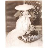 VIVIEN LEIGH - AUTOGRAPHED PHOTOGRAPH TO PETER WYN