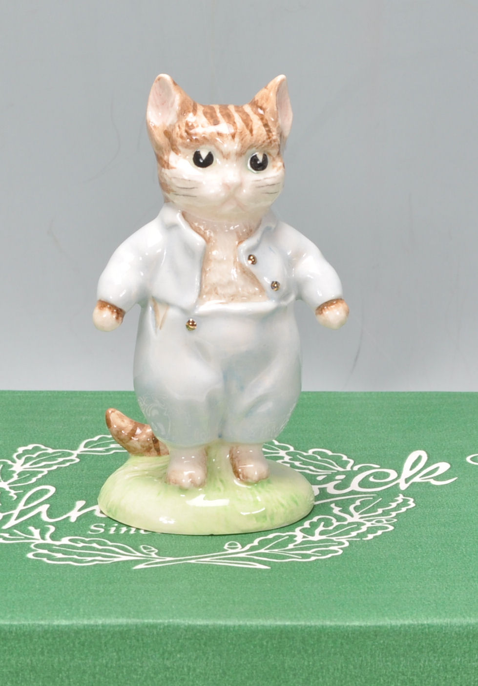 A group of Gold Stamp Beswick Beatrix Potter porcelain figures to include X2 Benjamin Bunny BPGOSF - Image 4 of 9