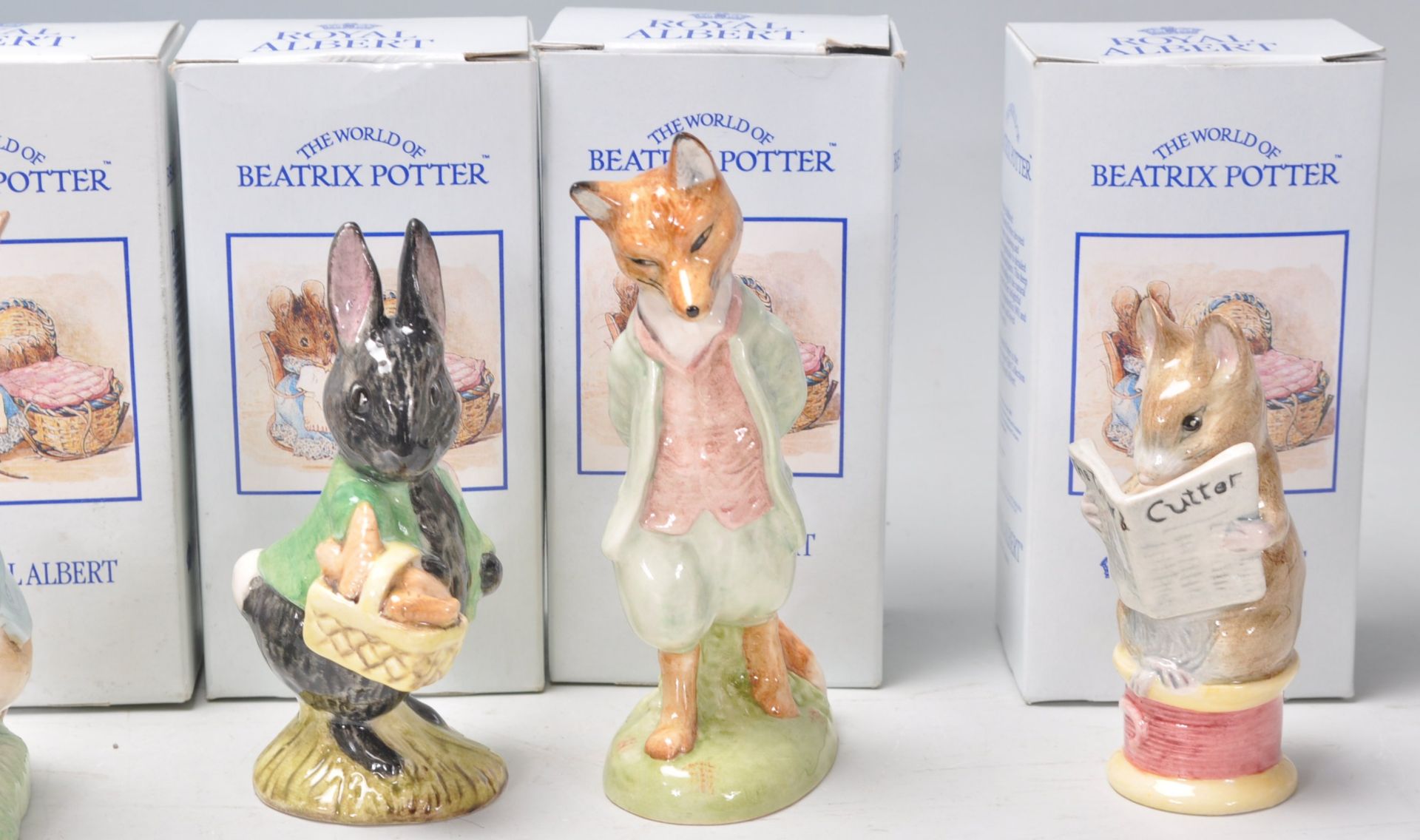 A good collection of ten Royal Albert ceramic figures in 'The World Of Beatrix Potter Collection' to - Bild 5 aus 9