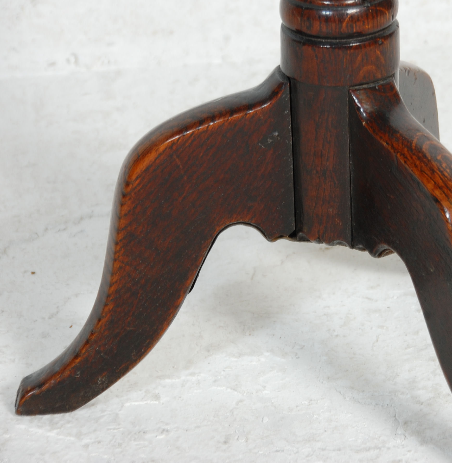 A 19th Century oak pedestal wine table having a round top with turned knopped column raised on a - Image 3 of 4