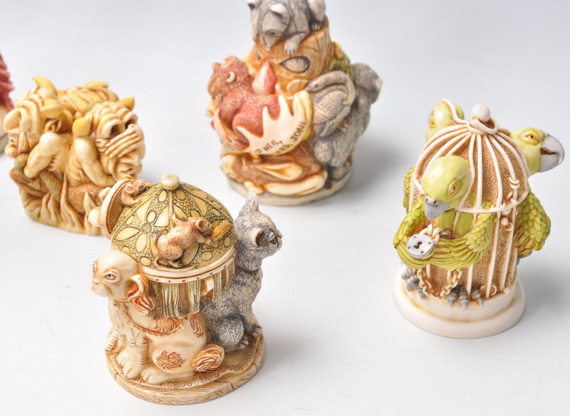 A group of eleven Harmony Kingdom resin animal novelty figurines / trinket pots to include Night - Bild 7 aus 12