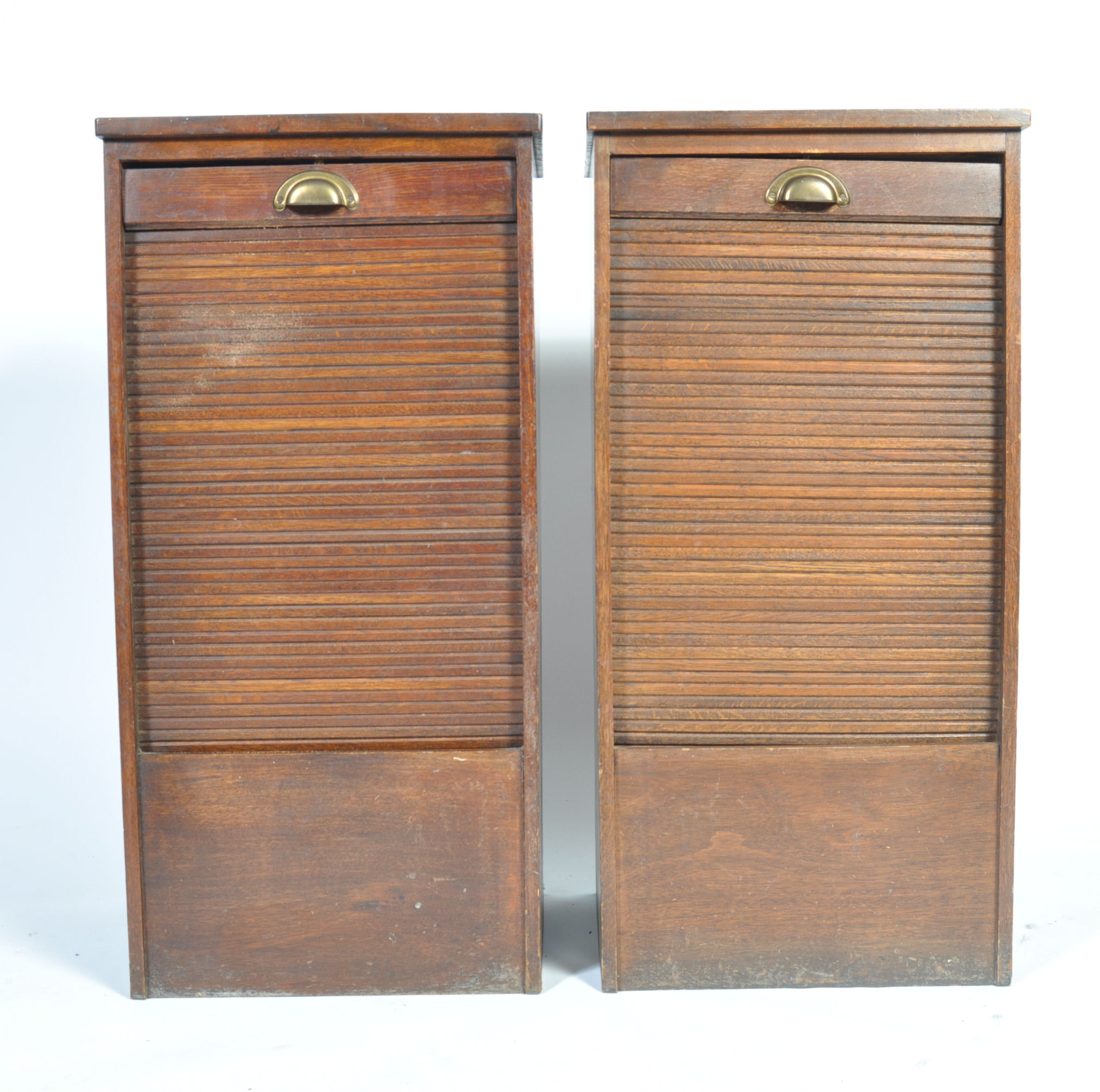 EARLY TO MID 20TH CENTURY ANTIQUE OAK TAMBOUR FILI
