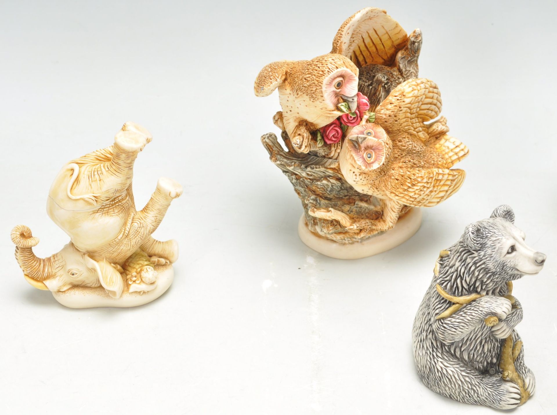 A group of nine Harmony Kingdom resin animal novelty figurines to include 'Pot Sticker', Tjenelea, - Bild 2 aus 13