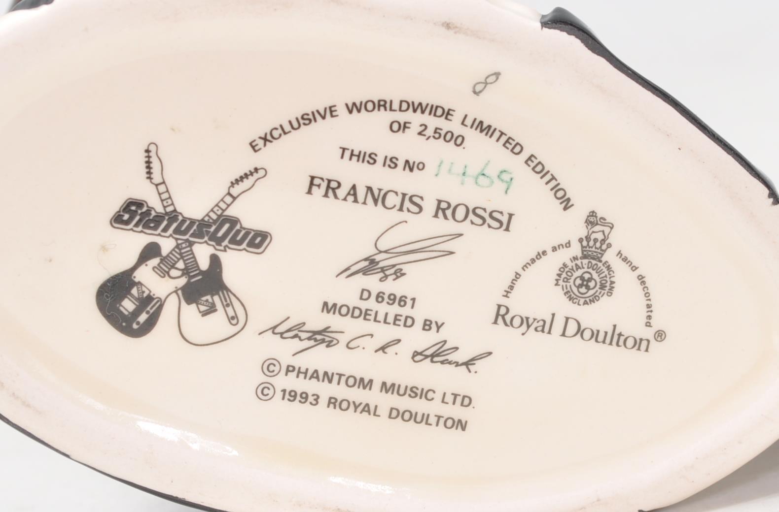 A pair of Royal Doulton Status Quo character jugs to include Rick Parfitt D6962, Francis Rossi - Image 7 of 8