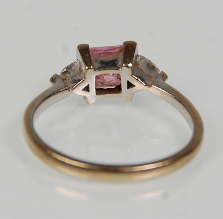 Two 9ct white gold ladies rings. One set with a square cut pink stone flanked by CZs. Hallmarked for - Image 5 of 14