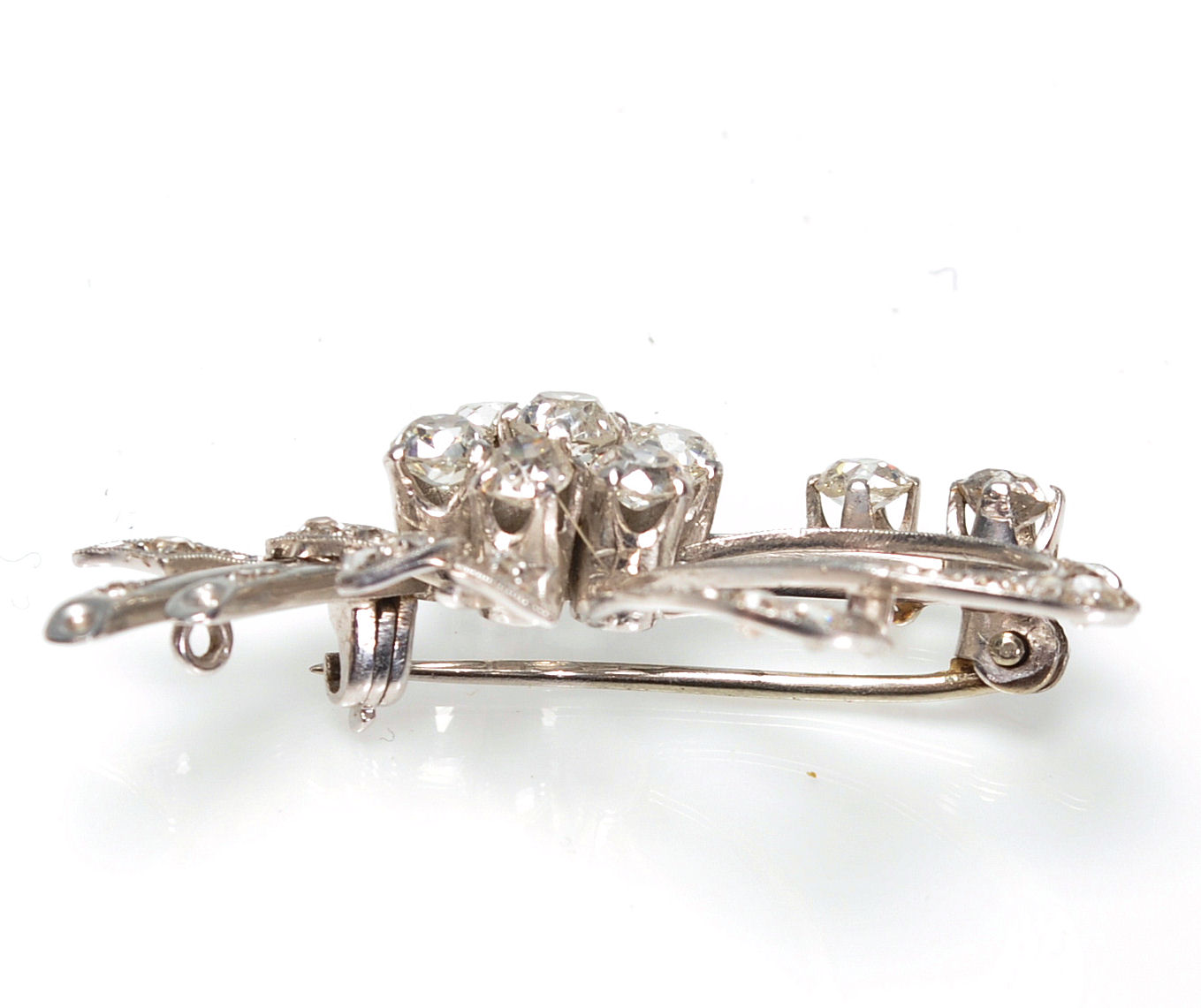 A stunning vintage mid 20th Century platinum and diamond brooch in the form of a floral bouquet - Image 2 of 5