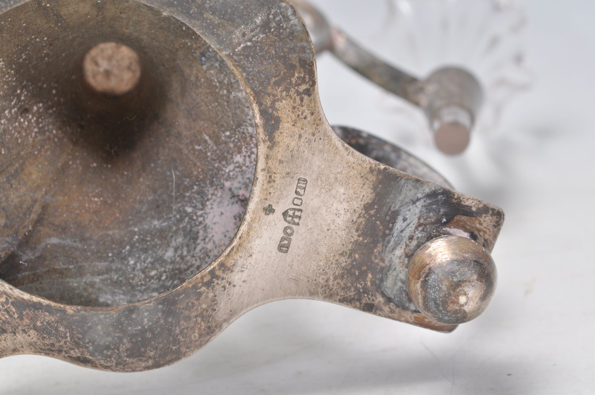 Two 20th Century silver plated table centerpiece epergnes to include one of tripod form with three - Bild 10 aus 10