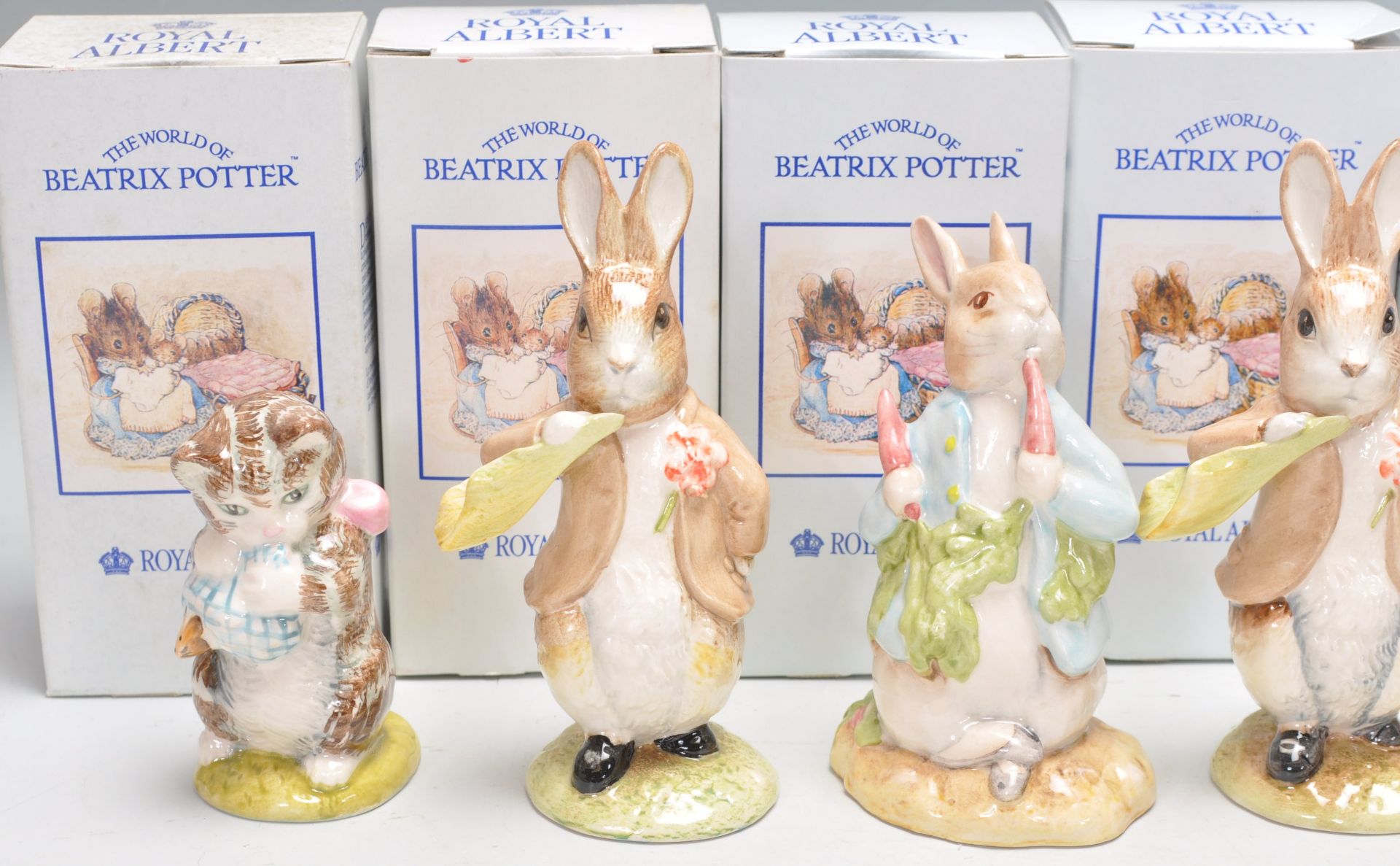 A group of twelve Royal Albert ceramic figures in 'The World Of Beatrix Potter Collection' to - Bild 3 aus 10