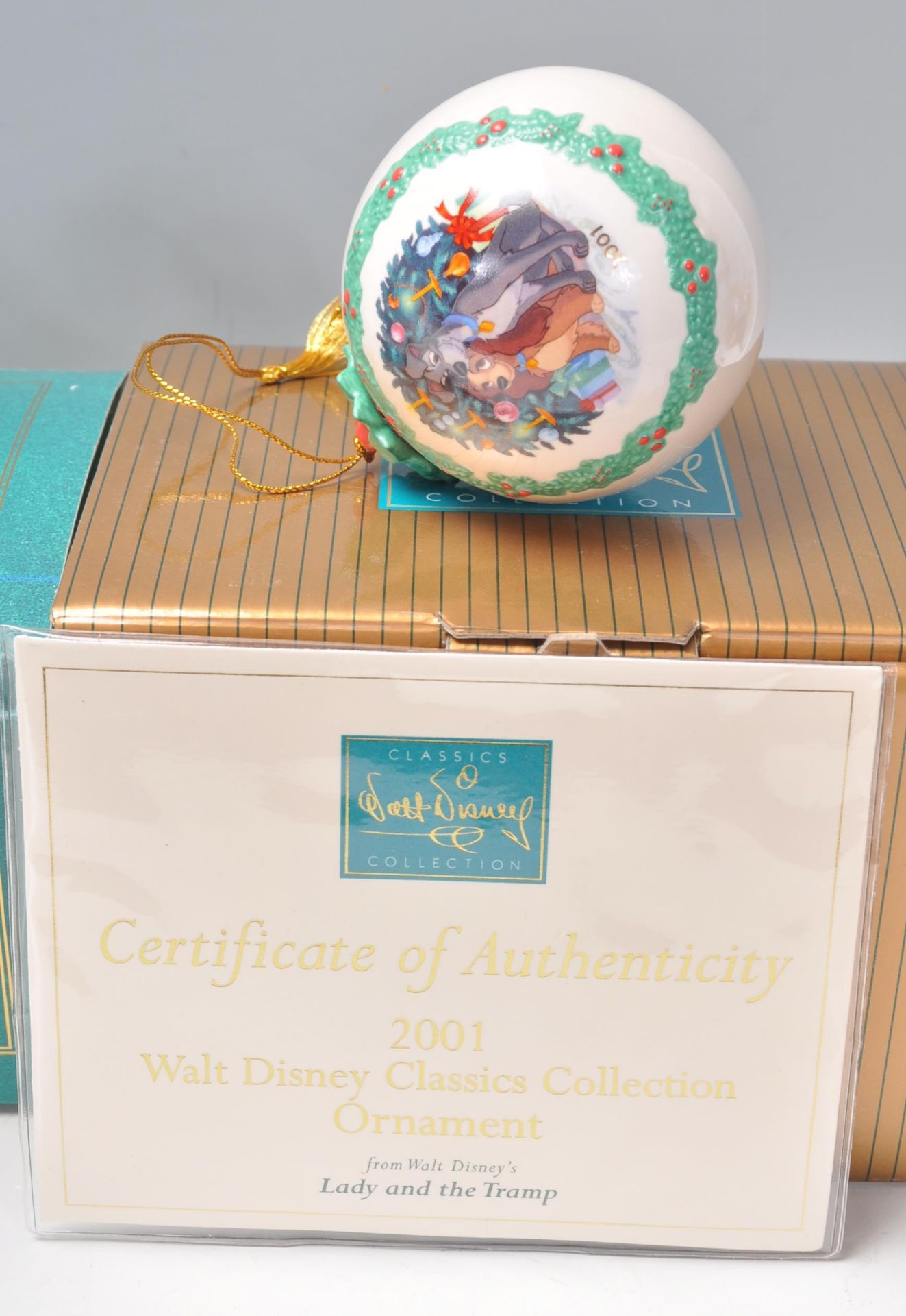 A group of four Walt Disney Collection figurines to include Mickey Mouse; Long Live the King, Bambi; - Bild 10 aus 12