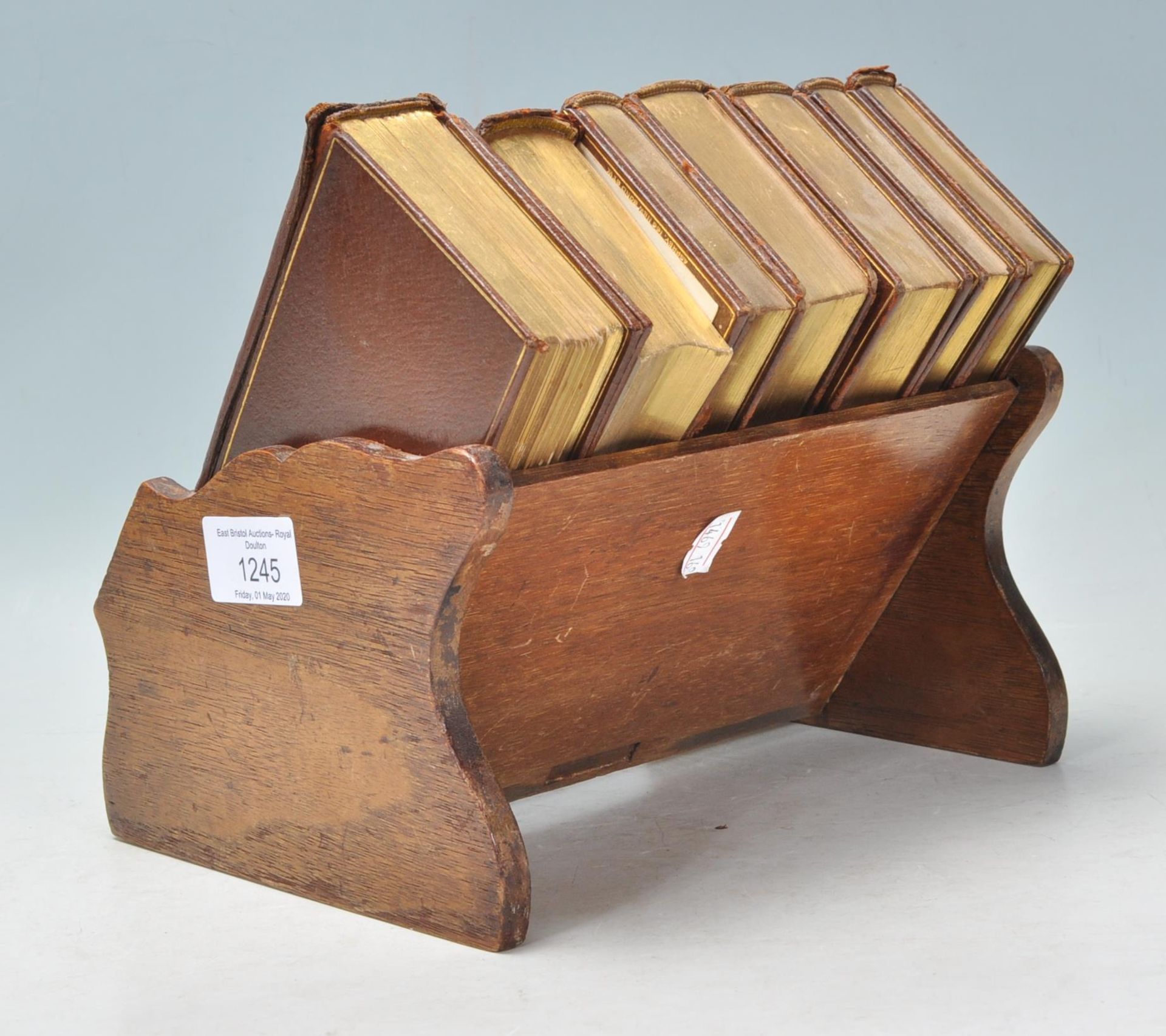 An early 20th Century oak Asprey's  of London small book shelf / book stand complete with a - Bild 6 aus 11