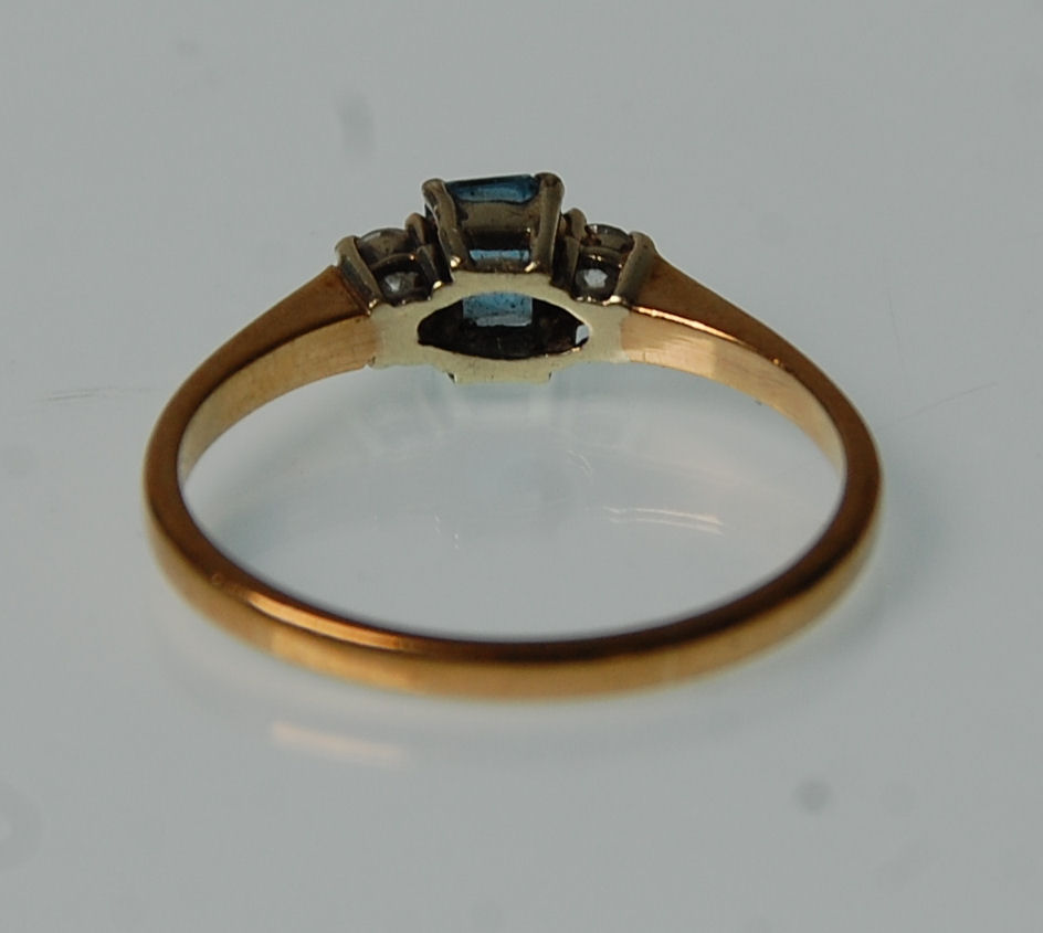 Two 9ct yellow ladies dress rings. One set with a large square faceted cut blue stone surround by - Image 8 of 12