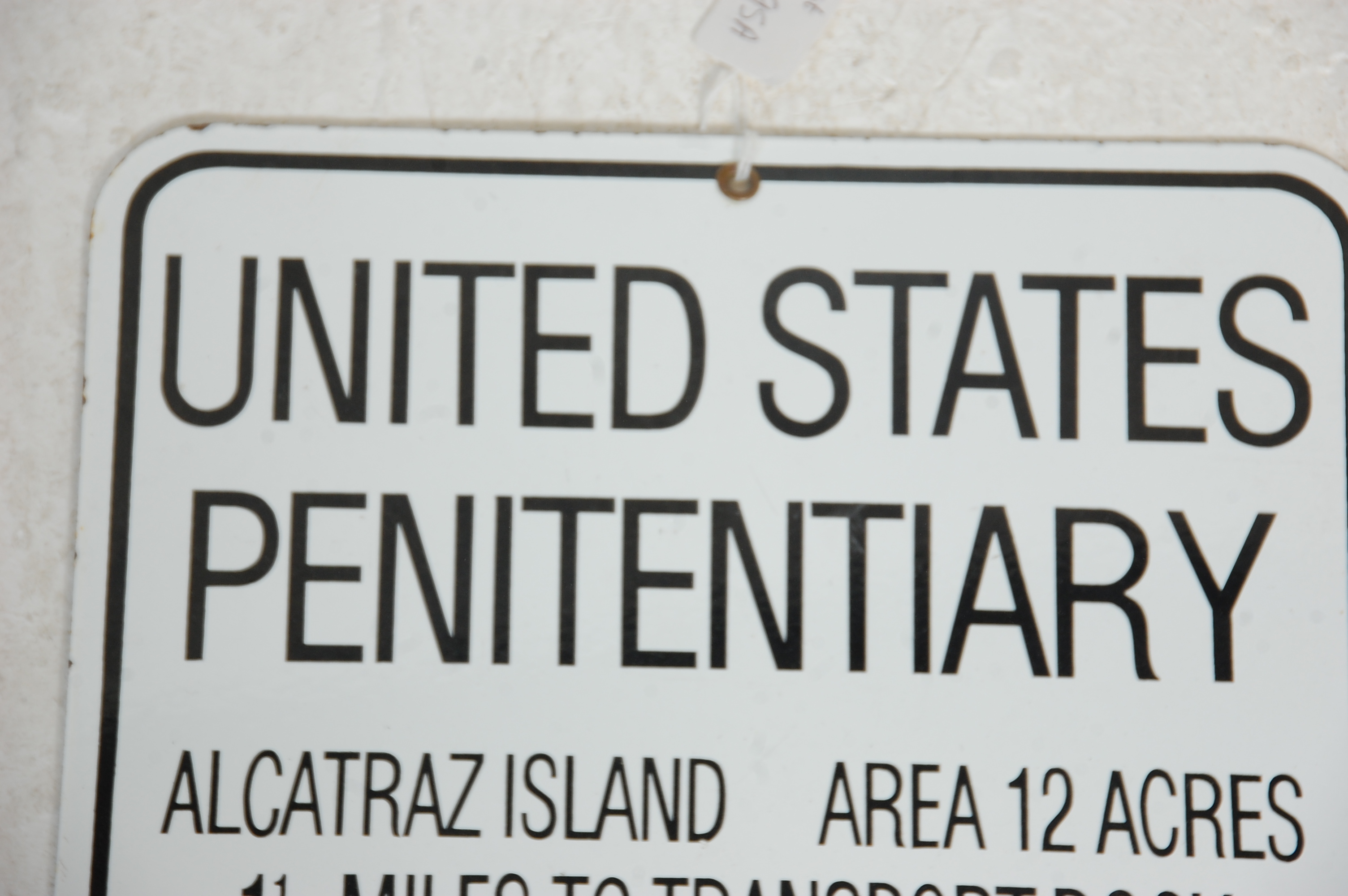 A reproduction United States Penitentiary Alcatraz Islands enamel sign. - Image 2 of 4