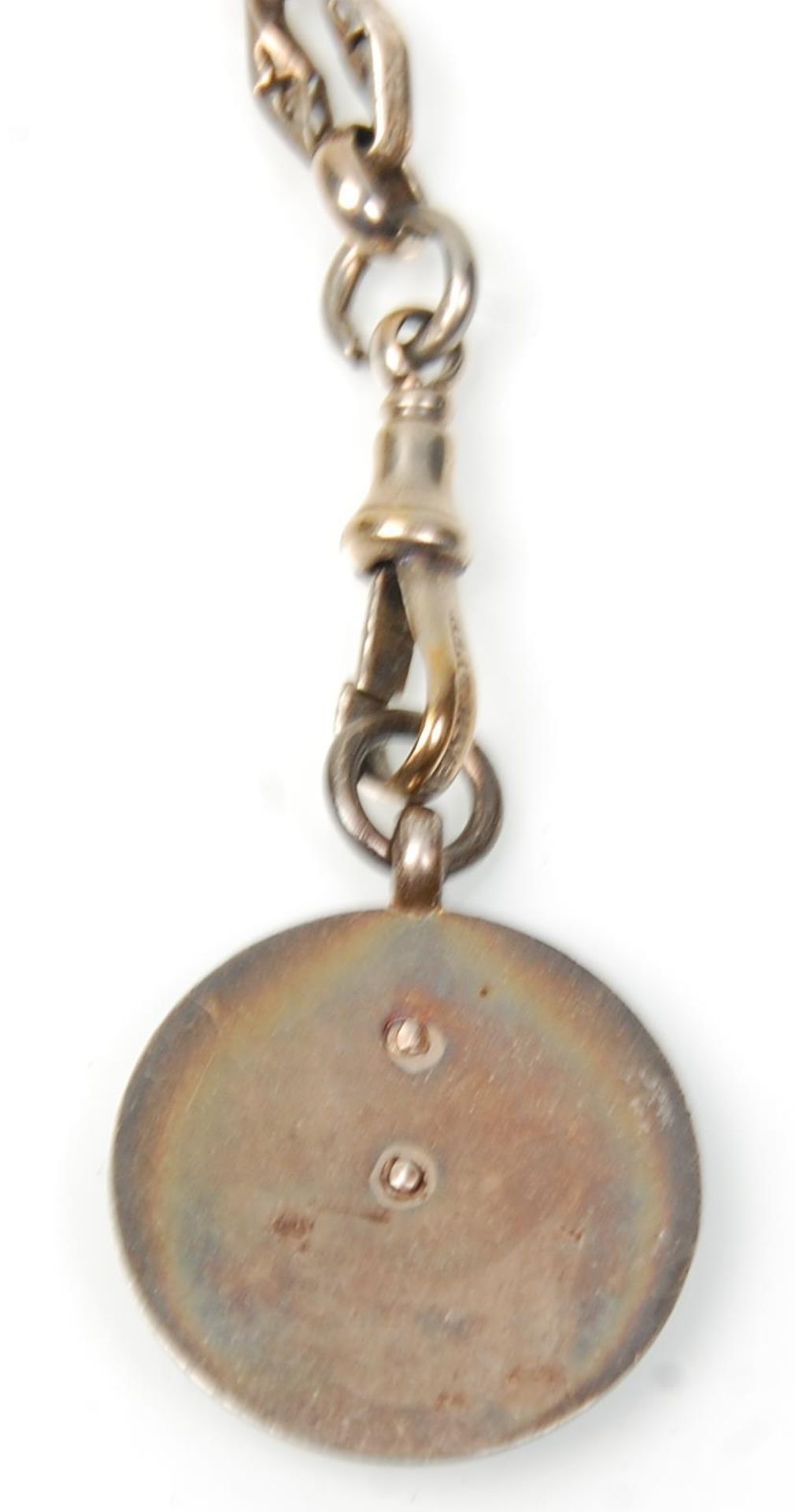 A 19th Century Victorian silver hallmarked pocket watch chain having shaped spacer links with - Bild 3 aus 4