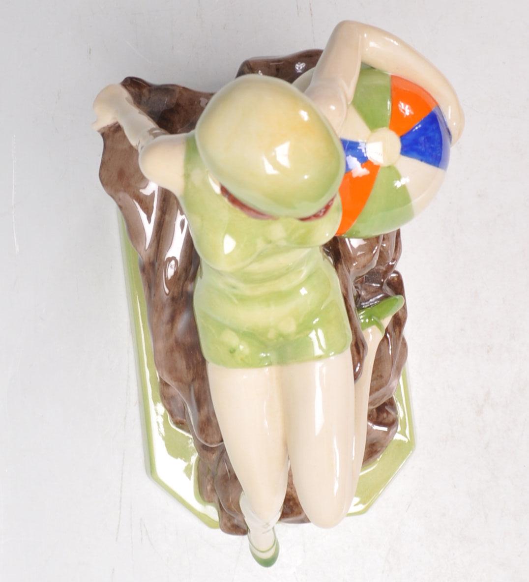 A good Kevin Francis ceramic figure 'Beach Belle' limited edition 526/750. Hand painted and produced - Image 6 of 7