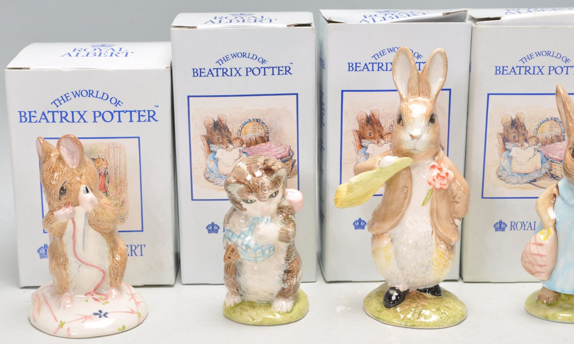 A good collection of ten Royal Albert ceramic figures in 'The World Of Beatrix Potter Collection' to - Bild 2 aus 9