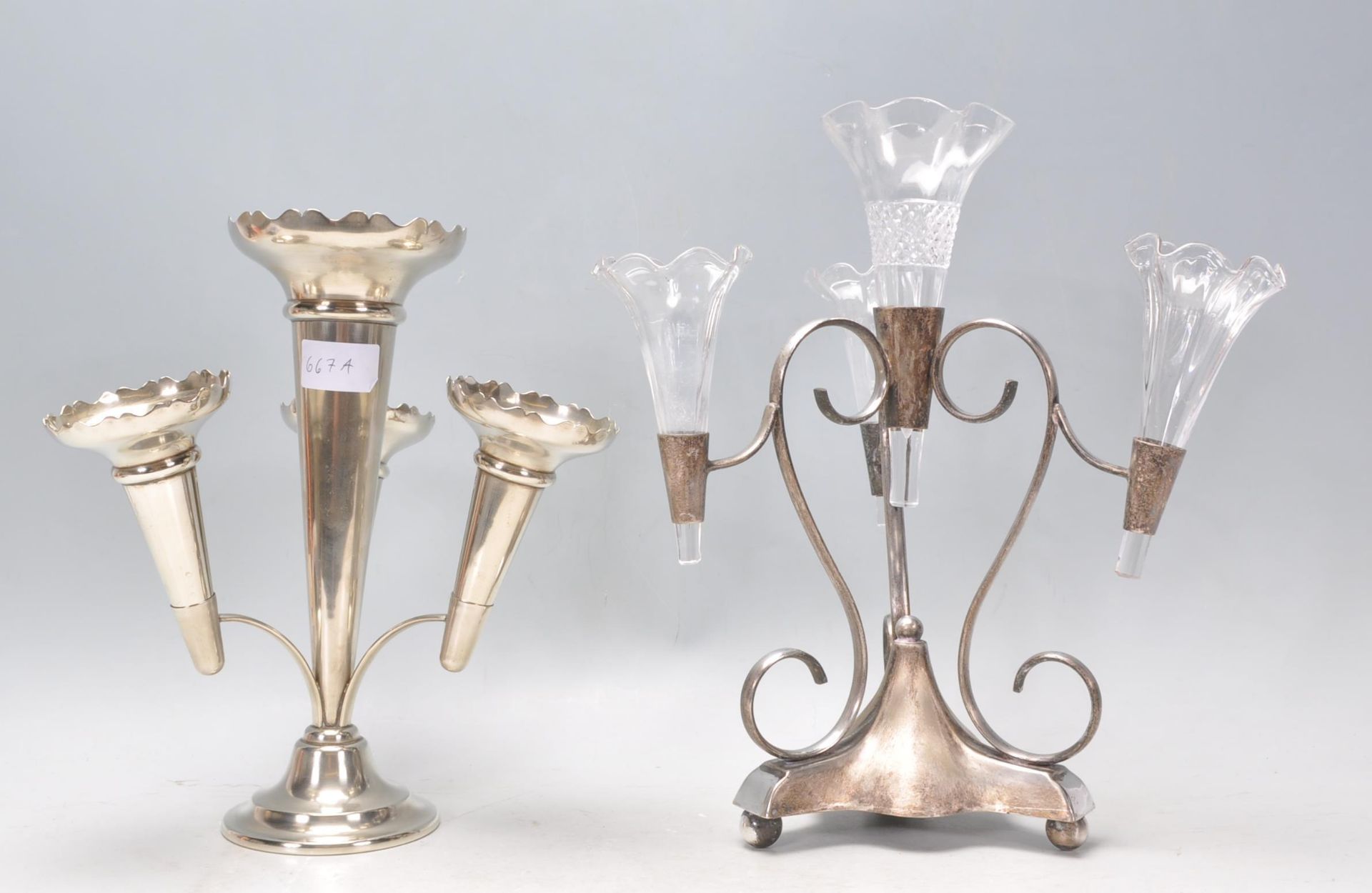 Two 20th Century silver plated table centerpiece epergnes to include one of tripod form with three - Bild 7 aus 10