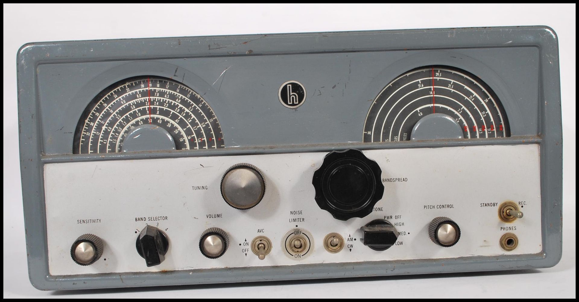 A 20th Century American vintage communications radio receiver by The Hallicrafters co Chicago, model - Bild 10 aus 10