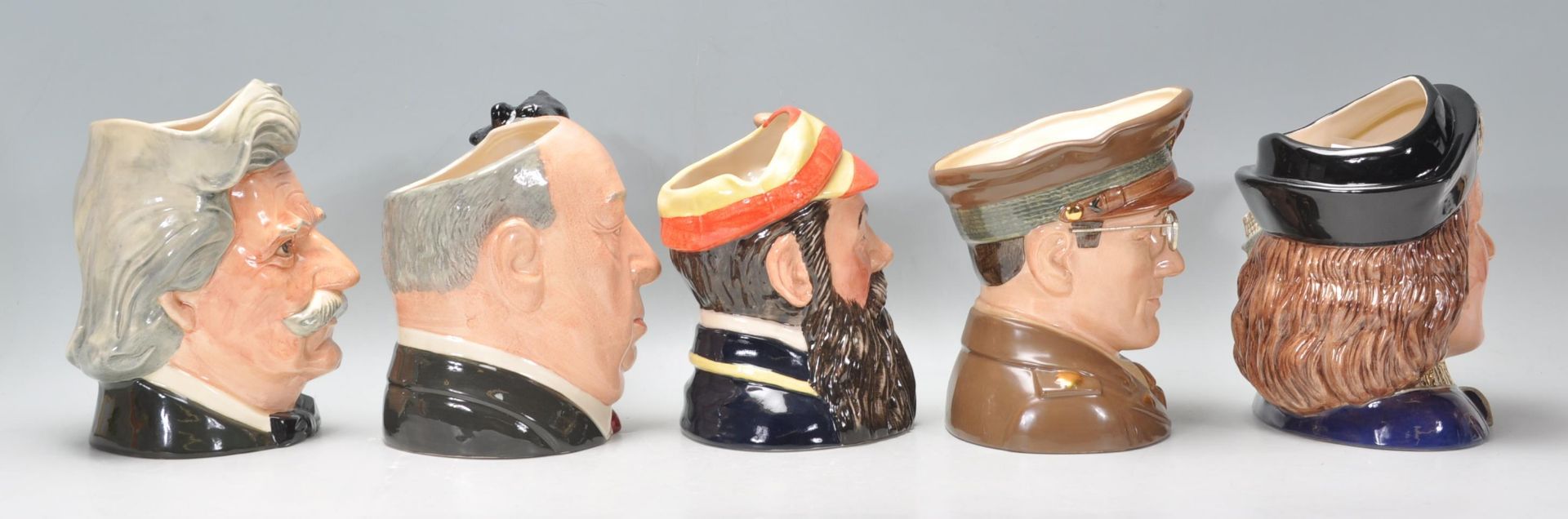 A group of five Royal Doulton ceramic Character / Toby jugs to include Mark Twain D6654, Alfred - Bild 2 aus 9