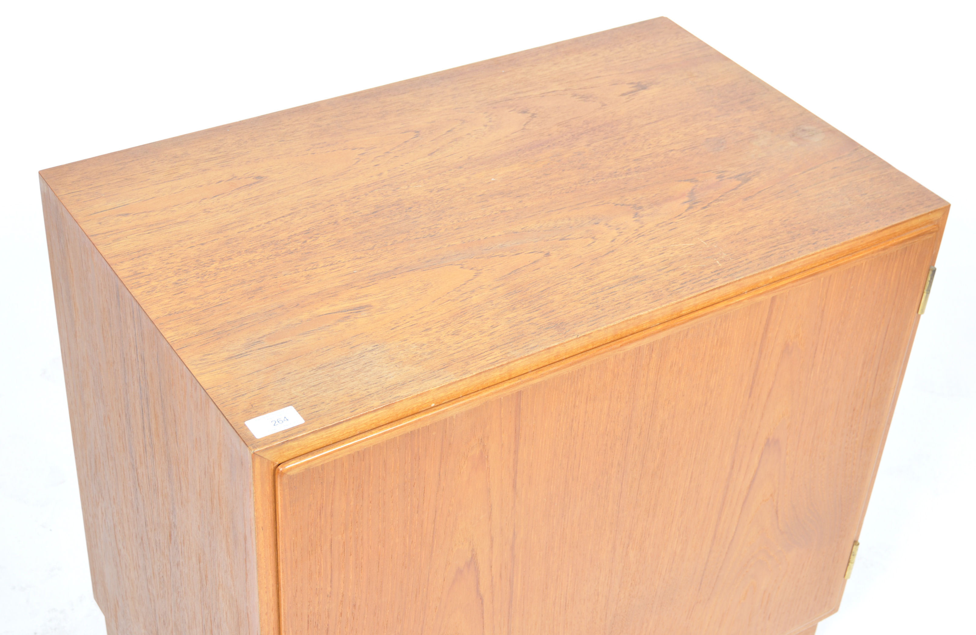 HUNDEVAD 1960'S DANISH RETRO TEAK WOOD CABINET BY - Image 2 of 4