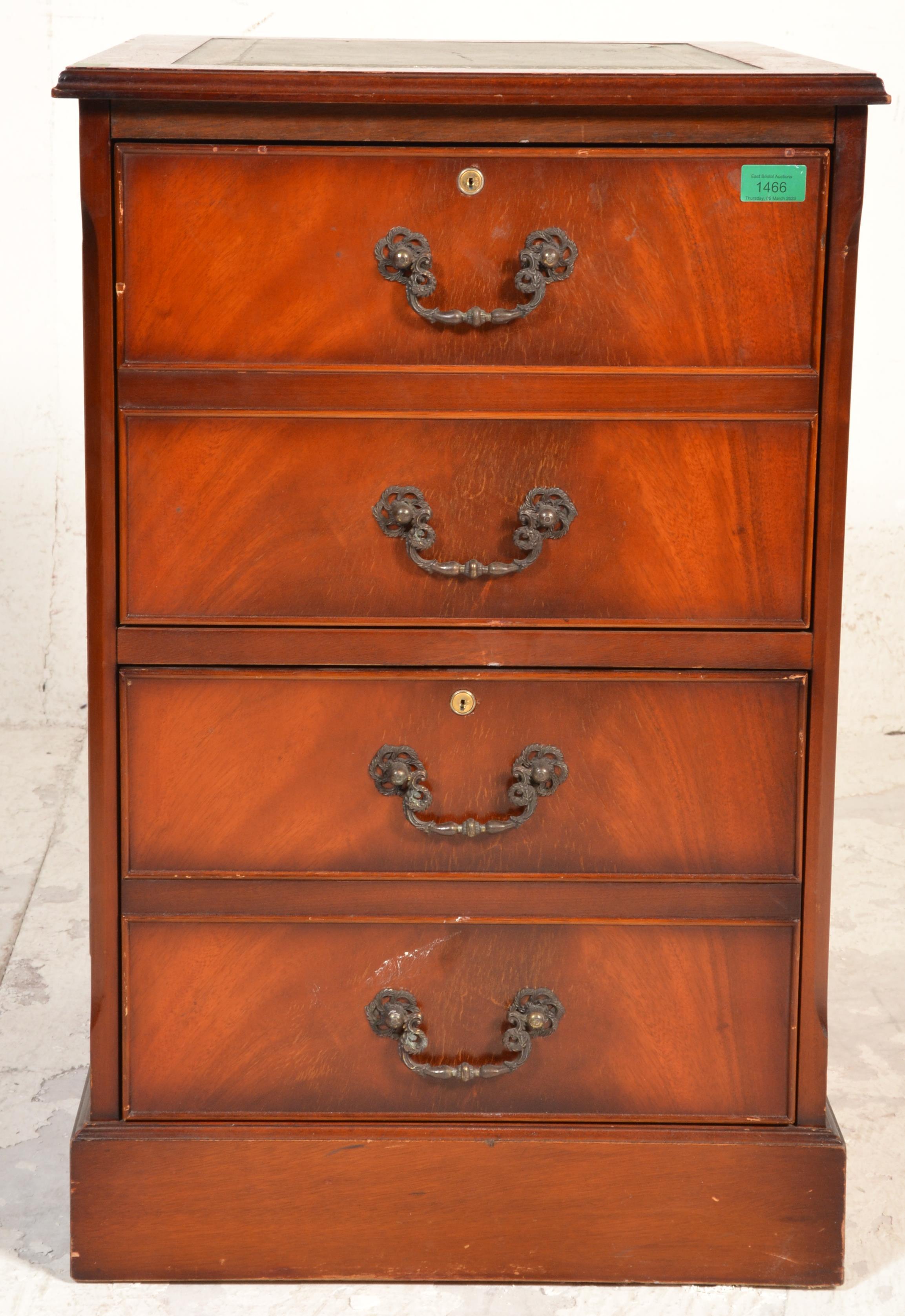An antique style mahogany and leather office filin - Image 4 of 13