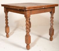 A good early 20th century oak  small proportioned