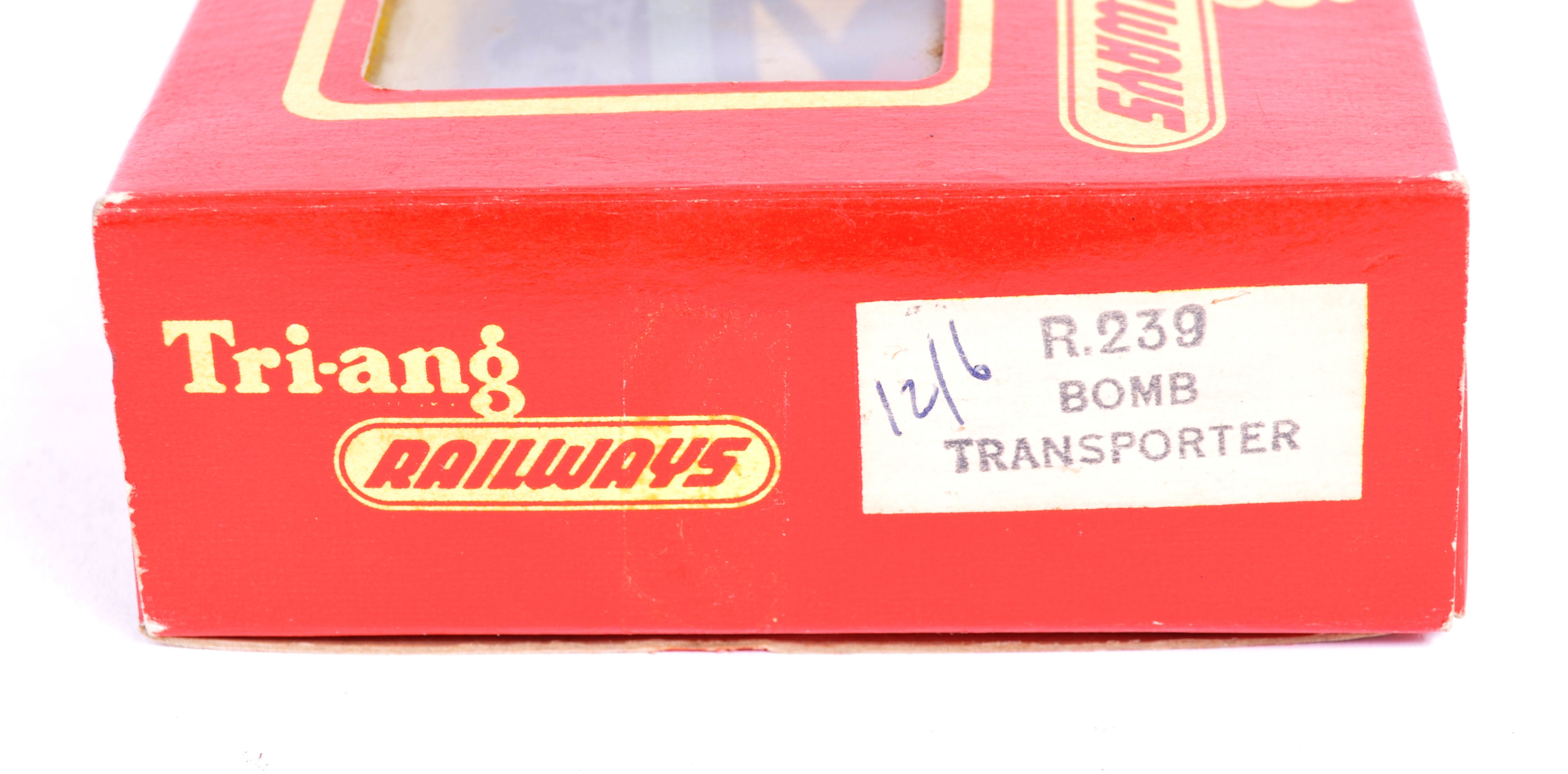 RARE VINTAGE TRI-ANG RAILWAYS 00 GAUGE BOMB TRANSPORTER - Image 4 of 4