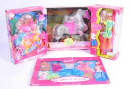 COLLECTION VINTAGE 1990'S MATTEL BARBIE DOLLS & ACCESSORIES