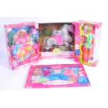 COLLECTION VINTAGE 1990'S MATTEL BARBIE DOLLS & ACCESSORIES