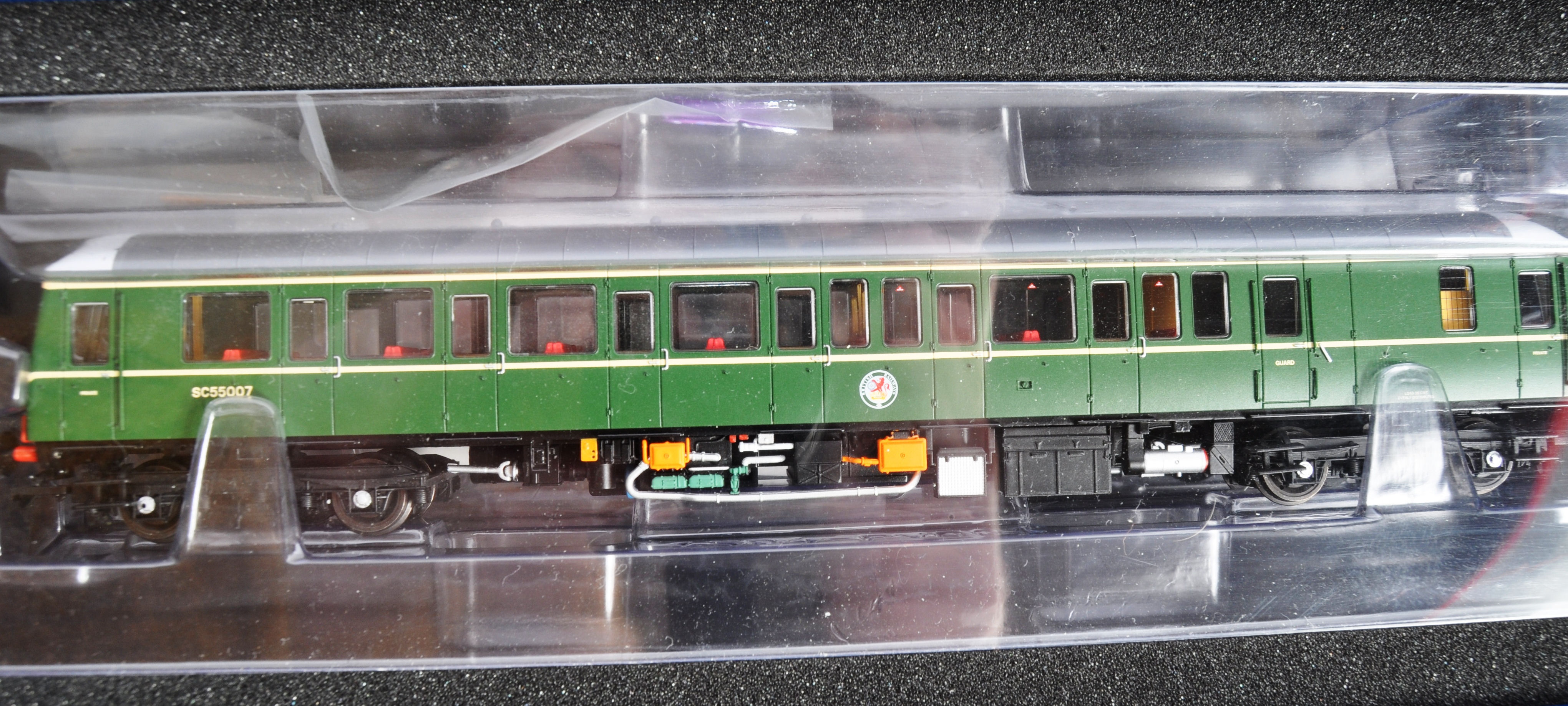 DAPOL 00 / OO GAUGE MODEL RAILWAY TRAINSET LOCOMOTIVE - Image 3 of 5