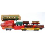 COLLECTION OF ASSORTED 0 GAUGE HORNBY ITEMS