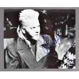 THE LOST BOYS - KIEFER SUTHERLAND - AUTOGRAPHED PHOTO