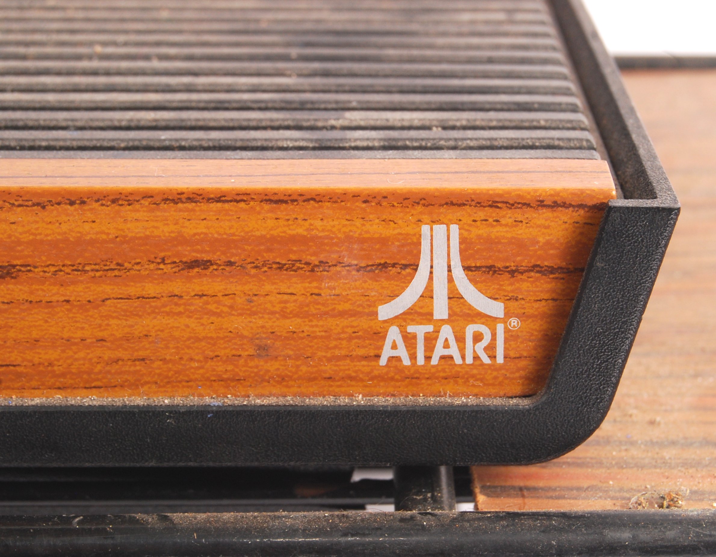 ORIGINAL ATARI 2600 ' WOODY ' VIDEO GAMES COMPUTER - Image 4 of 5