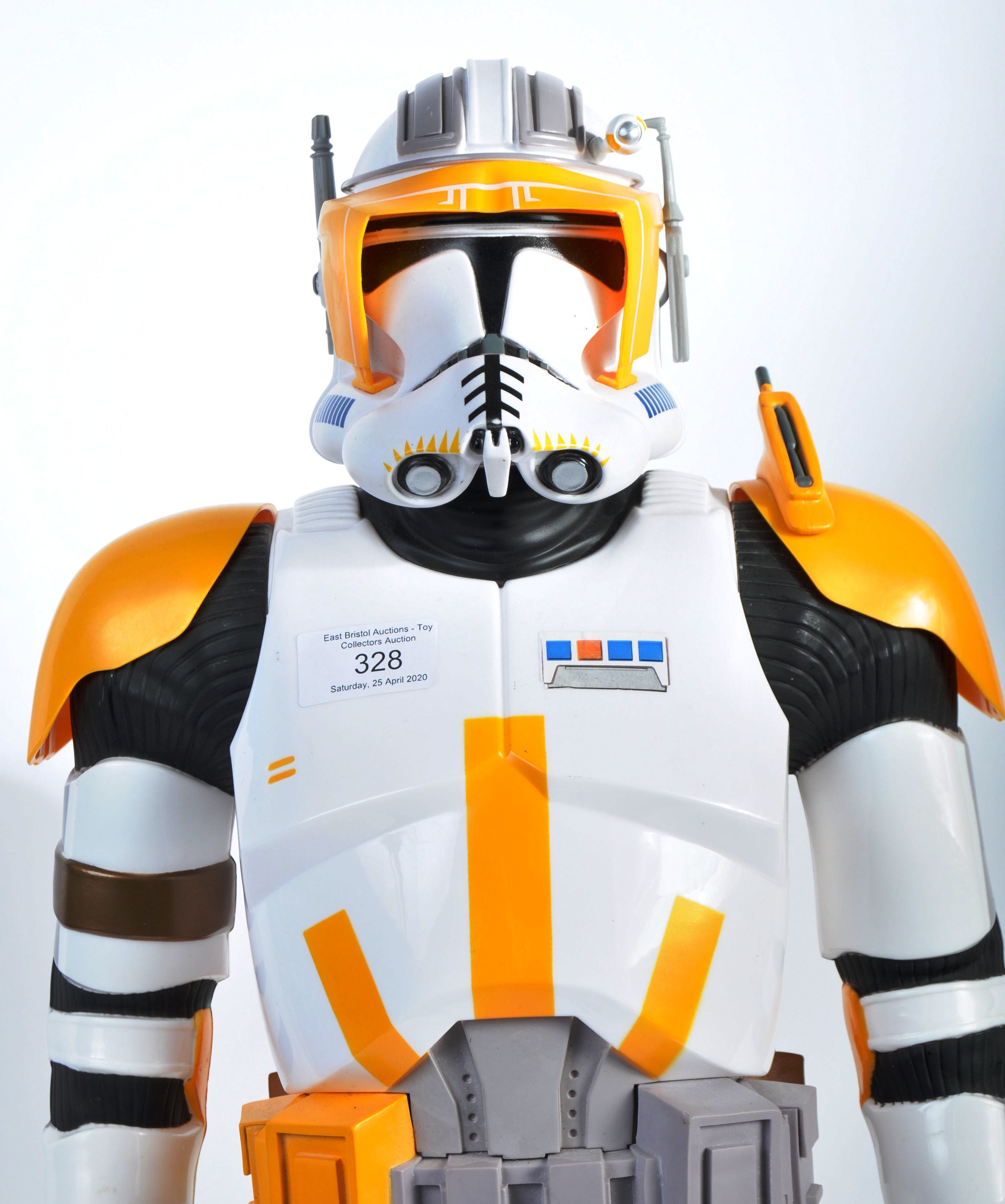 STAR WARS LARGE COMMANDER CODY SHOP FIGURE - Image 3 of 4