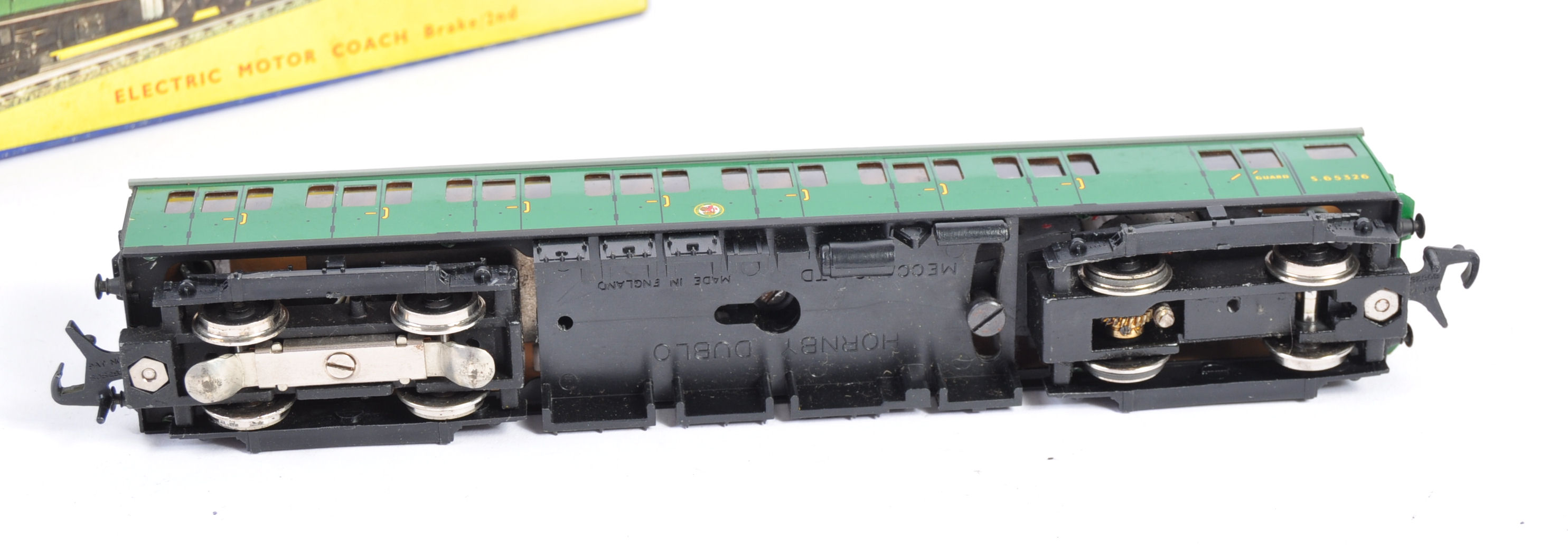 RARE VINTAGE HORNBY DUBLO 00 GAUGE 3250 MOTOR COACH BOXED - Image 4 of 5