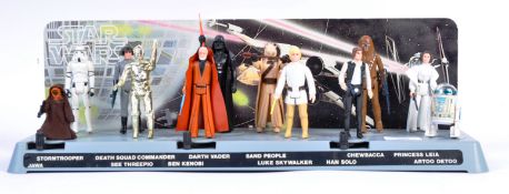 RARE VINTAGE KENNER STAR WARS ' FIRST 12 ' MAIL AWAY DISPLAY STAND & FIGURES