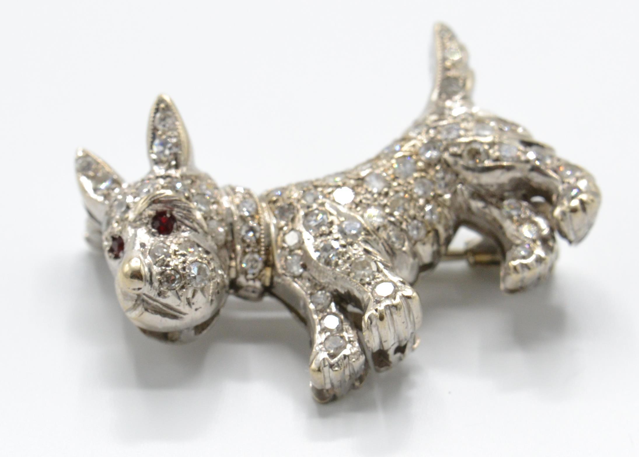 18ct white gold diamond & ruby figural brooch pin. The brooch in the form of a Highland Terrier - Image 2 of 3