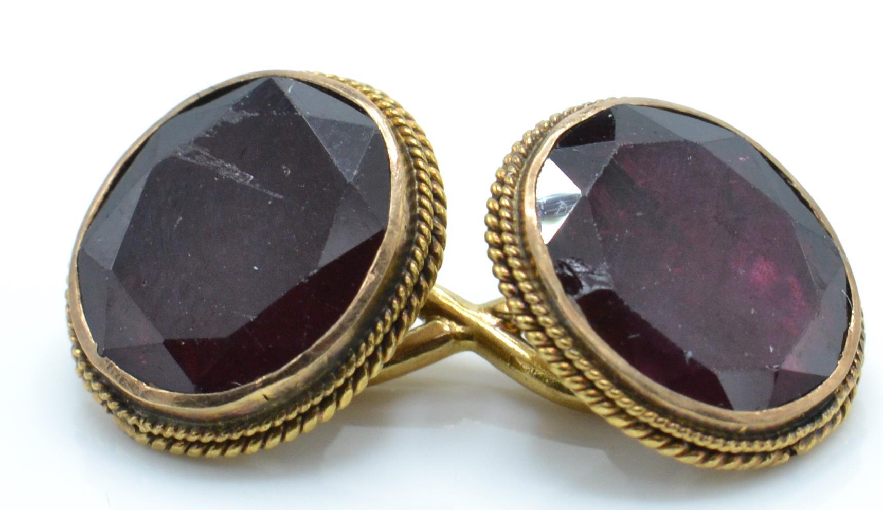 A pair of 15ct gold Victorian / Edwardian cufflinks set with facet cut garnets - Image 3 of 5