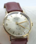 A mid century circa 1965 9ct gold Rotary gents wristwatch. 21 Jewel movement with