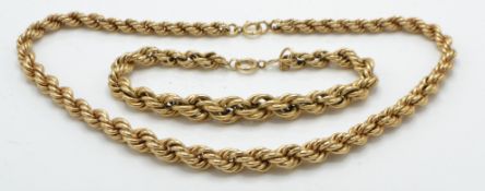 A 14ct gold necklace and bracelet suite - Necklace and Bracelet set